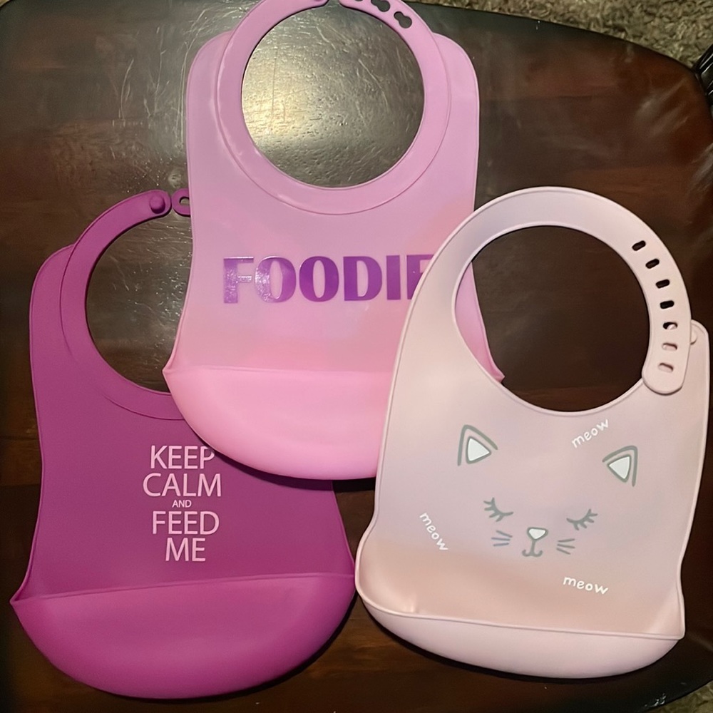 Set of 3 Bibs
